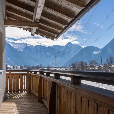 Apartment In Ramsau In Tyrol With A Balcony ラムサウ・イム・ツィラータール エクステリア 写真
